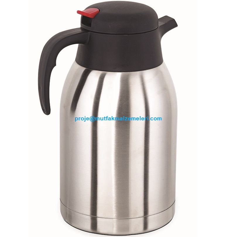 1.5 litre hacimli paslanmaz çelik açık büfe termosu. Çay, kahve ve sıcak su servisleri için mükemmel yalıtım sağlar. Kullanıcı dostu tetikli servis mekanizması sayesinde damlatma yapmaz, toplu tüketim alanlarında hijyenik ve pratik kullanım sunar.