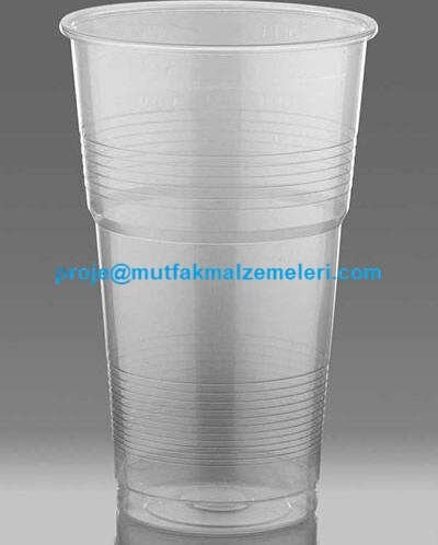 500 mililitre büyük boy soğuk kola, ayran ve meyve suyu servisine uygun şeffaf plastik kullan at meşrubat bardağı. 1000 adetlik ekonomik toptan koli halinde satılan bu model, Türkiye nin 81 iline kargo ile güvenle sevk edilir.