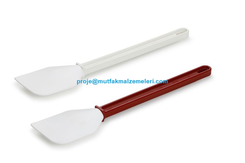 Hem evlerde hem de kafe, pastane ve restoranlarda kullanabileceğiniz 33 santim uzunluğunda silikon karıştırma spatulasıdır