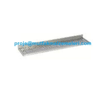 500x300x30 mm ölçülerindeki 4,70 kg ağırlığındaki bu tek sıra raf, arkası sırtlı yapısı ve krom çelik malzemesiyle uzun ömürlü kullanım sunar. Çay bardağından kadehe kadar tüm bulaşıkların süzülerek beklemesini sağlar.