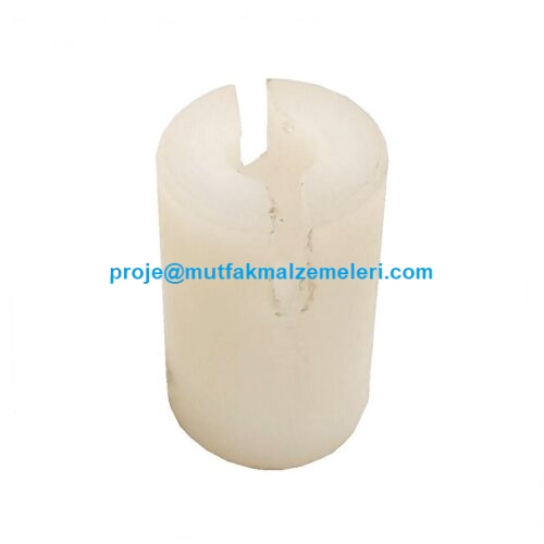 Süper Mikser SM-141 ve SM-142 el blenderleri için yeni üretim beyaz renkli kol karşılık plastiği dişlisi. Yarıklı yatak yapısı ve sağlam sert plastik malzemesi sayesinde blender kol miline tam oturarak sarsıntısız dönme gücü sağlar.
