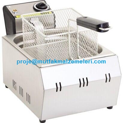 31x52x32 cm ölçülerinde, 2500 Watt gücünde, paslanmaz çelik gövdeli ve kapaklı büfe tipi elektrikli fritöz. Çıkarılabilir yağ tankı ve sepetiyle kolay temizlenebilen, çift termostatlı emniyet sistemine sahip endüstriyel kızartma makinesi.