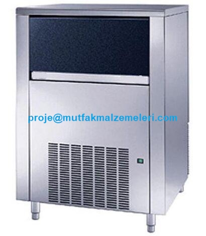 73.8x60x92 cm boyutlarında, paslanmaz çelik gövdeli ve 40 kg hazneli buz üretici. 18 gramlık kristal küp buz yapan profesyonel soğutma cihazı. #buzmakinesi #kupbuz #endustriyelmutfak #CB640A