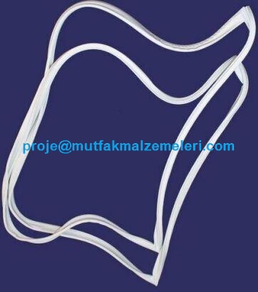 Şişe soğutma buzdolabı kapı contaları Şenocak kola ayran buzdolaplarının kapı fitilleri geçmeli bakkal buzdolabı kapı contalarından 57x148 cm.lik Şenocak buzdolabı kapı lastiğini cam kapılı Şenocak buzdolabı lastiği