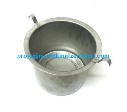Kenarında inox saçtan tutma kulağı bulunan 18x16 cm boyutlarında 350 bardaklık çay otomatı süzek filtresi. 81 vilayetteki tüm ofis, kafeterya ve büfelere hızlı kargo ile proje@mutfakmalzemeleri.com da.
