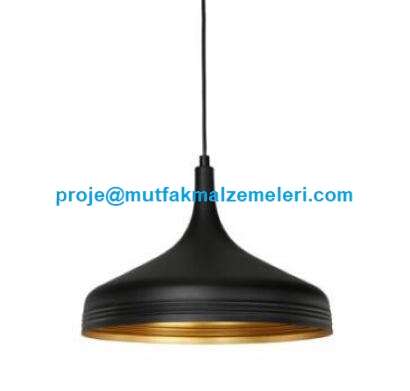 Modern dekoratif sarkıt lamba modeli CT-8103, siyah ve metalik detaylara sahip şık tavan aydınlatması. Restoran, bar ve otel lobisi için uygun E27 duy aydınlatma armatürü. Estetik ve endüstriyel dekoratif sarkıt lamba görseli.