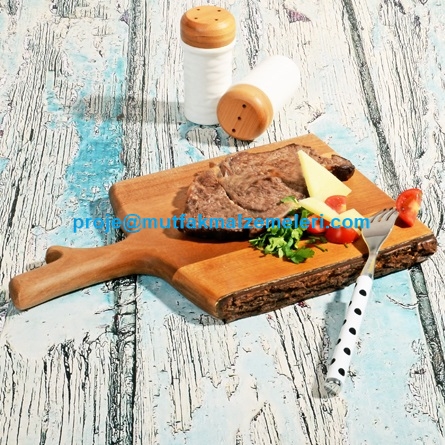 Doğal akasyadan üretilen 19x30x2 cm boyutlarındaki ahşap et sunum tabağı, steakhouse ve restoranların sunum kalitesini artırır. Hızlı kargo ve güvenli teslimat avantajıyla hemen ulaştırılmaktadır.
