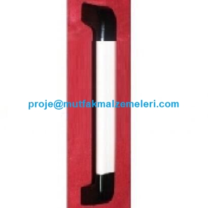 30 cm montaj delik aralığına sahip endüstriyel fırın kapı kolu. Alüminyum profil ve bakalit ayak yapısıyla pasta, simit, kurutma ve kuzine fırınları için dayanıklı, uzun ömürlü fırın kapak kulbu çözümü.