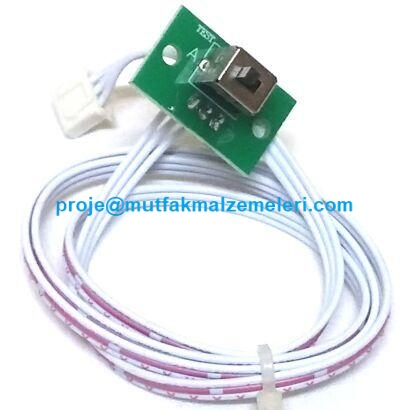 Karlı buzlu makinesi elektronik switch parçası; kart üzerine montaja hazır pinli yapısı, dayanıklı plastik gövdesi ve tetikleyici mekanizmasını gösteren detaylı görünüm.