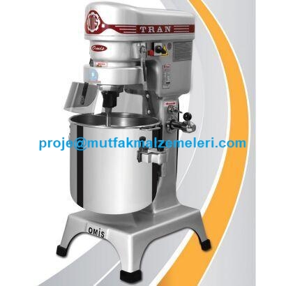 Mayonez, pasta kreması ve sos yapımında kullanılan sanayi tipi planet mikser makinesi, gıda dışı sektörlerde de numune karıştırıcı olarak tercih edilir. Güçlü döküm konstrüksiyonu, 2 yıl gerçek garantili ve 15 yıl yedek parça desteklidir.