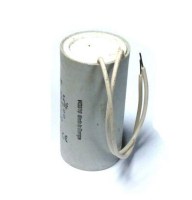 Monofaze elektrik motorlarında kesintisiz ve kararlı çalışma sunmak için tasarlanmış; 12 uF (12 MFD) 425V-475V AC çalışma değerlerine sahip, kıyma makinesi, hamur mikseri, salam kesme makinesi ve su pompalarıyla uyumlu motor daimi kondansatörüdür.