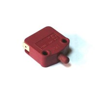 Endüstriyel fritözler, elektrikli şofbenler ve yüksek güç çeken sanayi makinelerinde kullanılmak üzere 220-250V / 25A standartlarında üretilmiş; yüksek akıma, ısınmaya ve zorlu çalışma şartlarına dayanıklı emniyet elektrik switchi yedek parçasıdır.