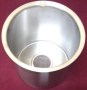 Işıkgaz 400 ve 500 bardaklık sanayi tipi çay makineleriyle tam uyumlu; alt çapı 19.5 cm ve yüksekliği 20 cm olan, gıdaya uygun paslanmaz çelikten üretilmiş, çay çöpünü süzen dayanıklı çay demini süzme kabı ve süzgeç yedek parçasıdır.