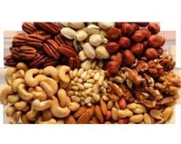 33,5x33,5 cm ahşap kare tabak, kafe ve restoran sunumlarınıza doğal ve şık bir dokunuş katar. Dayanıklı yapısı ve leke tutmaz kaplaması ile pizza, ızgara, şarküteri ve sushi servislerinde uzun ömürlü, hijyenik ve estetik bir kullanım imkanı sunar.