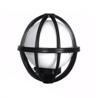 Dış mekan hava koşullarına dayanıklı kaliteli ABS plastik gövde ve kırılmaya dirençli beyaz polietilen gloptan üretilmiş; 30x30 cm ölçülerinde, E27 duylu park, bahçe, site ve iç mekan aydınlatmalarıyla uyumlu siyah küre bahçe feneri karpuzudur.