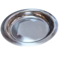 Lüks restoranlar ve otel barları için tasarlanan 14 cm büyük buz kovası tabağı, buz kovalarında oluşan su birikintilerini engeller. Ahşap masaları ve masa örtülerini nemden koruyan 2 cm derinliğindeki sanayi tipi dayanıklı servis altlığıdır.