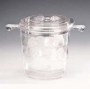 Bar, restoran, kafe ve oteller için uygun çift cidarlı buz kovası. 15 cm çap ve 15 cm yüksekliğindeki tasarımıyla buz servisini kolaylaştırır, şık görünümüyle masa ve bar sunumlarına uyum sağlar.