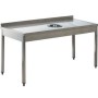 1400x600x850 mm ölçülerinde, paslanmaz çelik gövdeli, ortasında siyah renkli yumuşak çöp sıyırma lastiği bulunan, yüksekliği ayarlanabilir rotil ayaklı endüstriyel bulaşıkhane tipi çöp sıyırma tezgahı.