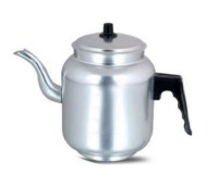Kaliteli alüminyumdan üretilen 1,4 litrelik demlik, çay demleme ve servis ihtiyaçları için pratik bir seçenektir. Kahvehane, kıraathane, çay ocağı, kafe ve restoranlarda kullanılabilir. Semaver üstü demlik olarak da tercih edilebilir.