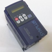 Dondurma makinelerinizde karıştırıcı motor hızını yöneten 0.75 kW Smach invertör. Hassas hız kontrolü ve kararlı çalışma performansı ile dondurma kalitenizi artırın. Uzman teknik servis desteği ve hızlı parça teslimatı ile hizmetinizdeyiz.