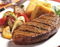 Steakhouse ve restoranlar için 2 cm kalınlığında akasya et servis tahtası.