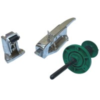 Metal yapılı İtalyan tip soğuk oda kapı kilidi; buzhane, soğuk hava deposu ve kasap dolabı kapıları için tasarlanmıştır. Kromaj kaplı yüzeyi, alttan dilli sistemi ve ayarlanabilir karşılığı ile öne çıkar.