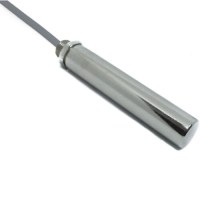 13 mm çapındaki mıknatıslı emniyet sensörü, kesici ve parçalayıcı makinelerde operatör güvenliğini sağlamak için kullanılır. Nikel kaplamalı pirinç gövdesi ve IP67 koruma sınıfı ile zorlu çalışma koşullarına uygundur.