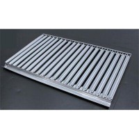 41x77 cm boyutlarında, paslanmaz krom çelik saçtan imal edilmiş kanallı tip mangal ızgarası. Yağ toplama kanallı, profesyonel mutfak, barbekü ve ocakbaşı kullanımına uygun dayanıklı et, tavuk, balık, köfte pişirme ızgarası. Barbekü üst ızgarası kömürlü m
