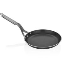 1 kg dengeli ağırlığa ve düz taban yapısına sahip 28 cm yuvarlak omlet tavası, AG2 alaşım perçinli çelik sapıyla uzun ömürlü kullanım sunar. Bu endüstriyel tava, İstanbul merkez depomuzdan kargo ile Türkiye nin 81 vilayetine emniyetle sevk edilir.