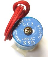Elektrikli 220V selenoid ventil, su arıtma sistemlerinde ve endüstriyel makinelerde su girişini yöneten kritik bir bileşendir. 12mm bağlantı çapı ile sızdırmazlık sağlar; montajı kolay ve dayanıklı yapısıyla cihazınızın performansını korur.