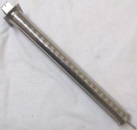 Doğalgazlı ve tüplü sobalar ile çay ocaklarında kullanılan 40 cm'lik paslanmaz krom sac brülörün üstten görünümü ve alev delikleri detayı.