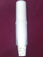 34 cm boyunda ve yaklaşık 60-70 bardak kapasiteli su sebili bardak aparatı. Karton ve plastik bardakların tozlanmadan hijyenik biçimde çekilmesini sağlar. İş yeri ve ev tipi sebiller için ideal çözüm. Hızlı kargo avantajıyla hemen satın alın.