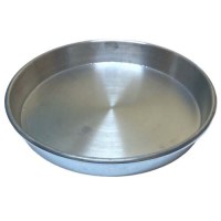 23 cm taban çaplı ve 260 gr ağırlığında kaliteli alüminyum yuvarlak tatlı tepsisi. Fırına ve gıda ile temasa uygun yapısıyla şerbetli tatlı ve böreklerin altını üstünü eşit pişirir. Ürünü sepete ekleyerek hemen satın alabilirsiniz, hızlı kargo!
