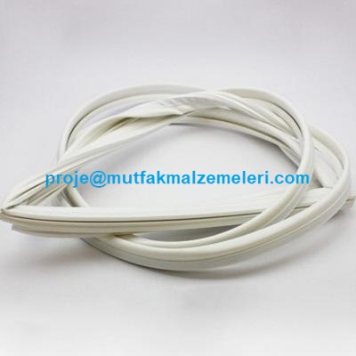 Sharp buzdolabı contalarının kanala geçen kısmı 7 mm ölçüsünde olup, standart lastiklerden daha geniş ve dayanıklıdır. Kendinden mıknatıslı yapısıyla kapının tam kapanmasını sağlar. İstediğiniz cm ölçüsünde imalat yapılmakta olup, kolay montaj özelliğine