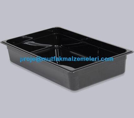 1/1-100 mm siyah plastik gastronom kap, yüksek kaliteli malzemeden üretilmiştir. Maksimum 60°C yıkama sıcaklığına uygun yapısıyla uzun ömürlü kullanım sağlar. Şeffaf ve paslanmaz seçenekleri mevcuttur. Profesyonel mutfakların hijyenik çözüm ortağıdır.