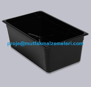 Kolayca deforme olmayan, göçük ve çatlama yapmayan GN 1/1-200 mm siyah gastronom mutfak küveti. 25,6 litre hacmi, parlak yüzeyi ve ölçekli yapısıyla teşhir ve saklamaya uygundur.