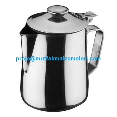 Baristaların coffee art yapmak için en önemli ekipmanı olan 500 ml kapasiteli süt potu, jilet gibi keskin döküş ucuyla öne çıkar. Espresso bazlı içeceklerin yanı sıra sıcak çikolata ve sahlep hazırlamak için de idealdir. Paslanmaz çelikten üretilmiştir.İ