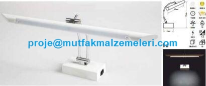 Tablo ve aynaların üst kısımlarında dekor ve ışıklandırma amacıyla kullanılan lüks tablo lambası. İç mekan tasarımlarında sanatsal bir atmosfer yaratmak için idealdir.