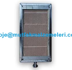 Gazlı tost makinesi radyanı; özel seramik taşı sayesinde yüksek ısılara karşı dirençlidir. Dış kasa ölçüsü 125x235 mm, iç taş ölçüsü ise 95x190 mm'dir. Sanayi tipi tüplü makinelerde düşük yakıt tüketimi ve yüksek verim sağlayan orijinal yedek parçadı