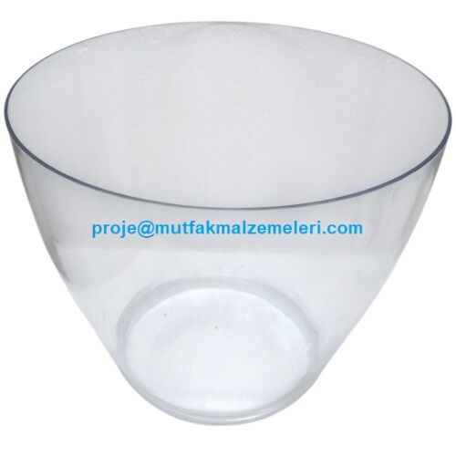 Meyve suyu, limonata veya ayran gibi içeceklerin teşhir edildiği hazne, kaliteli polikarbonat malzemesi sayesinde kırılmalara karşı dirençlidir. Şeffaf yapısı ile ürünlerinizin estetik görünümünü destekler, hijyenik yapısıyla uzun ömürlü kullanım sunar.