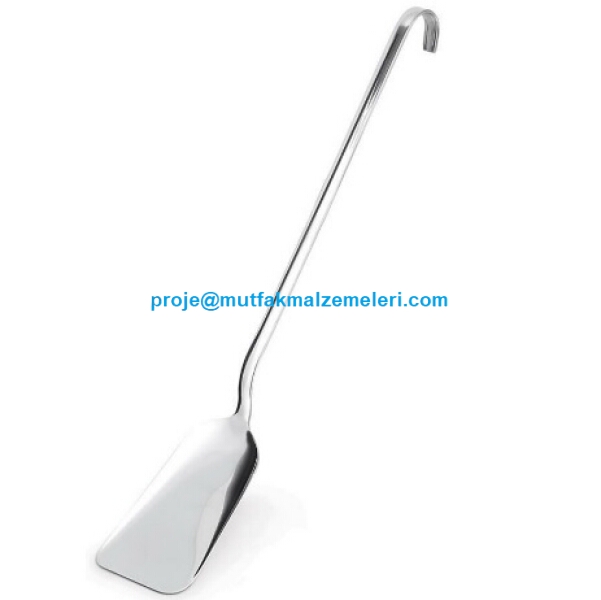 Profesyonel servislerin vazgeçilmezi olan bu paslanmaz çelik spatula, İstanbul merkezimizden özenle kargolanmaktadır.